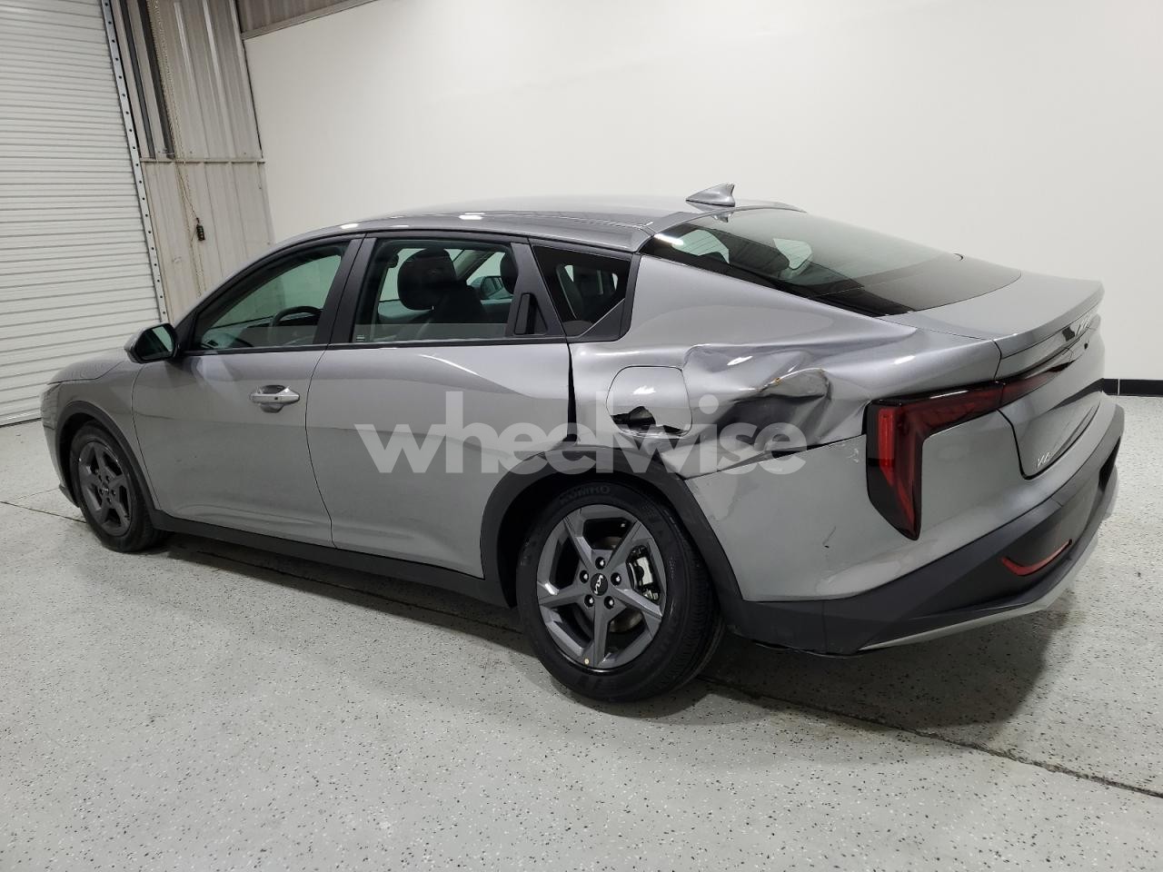 Photo 2 of 2025 KIA K4 LX (VIN 3KPFT4DE4SE074823)