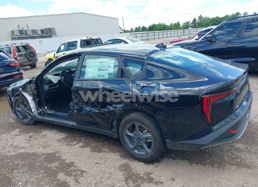 Photo 15 of 2025 Kia K4 LXS (VIN 3KPFT4DE4SE093212)