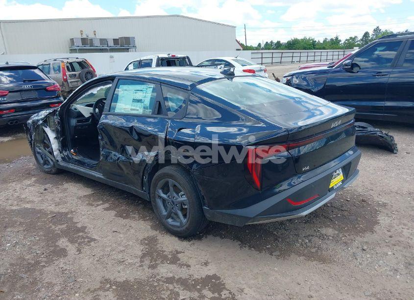 Photo 3 of 2025 Kia K4 LXS (VIN 3KPFT4DE4SE093212)