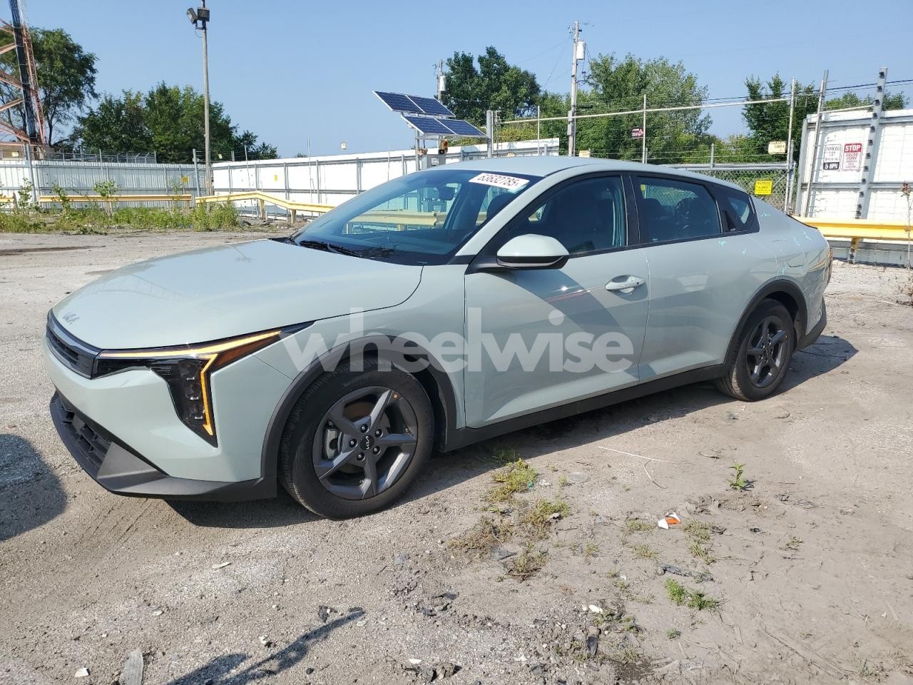 2025 KIA K4 LX (VIN 3KPFT4DE5SE008278) main photo