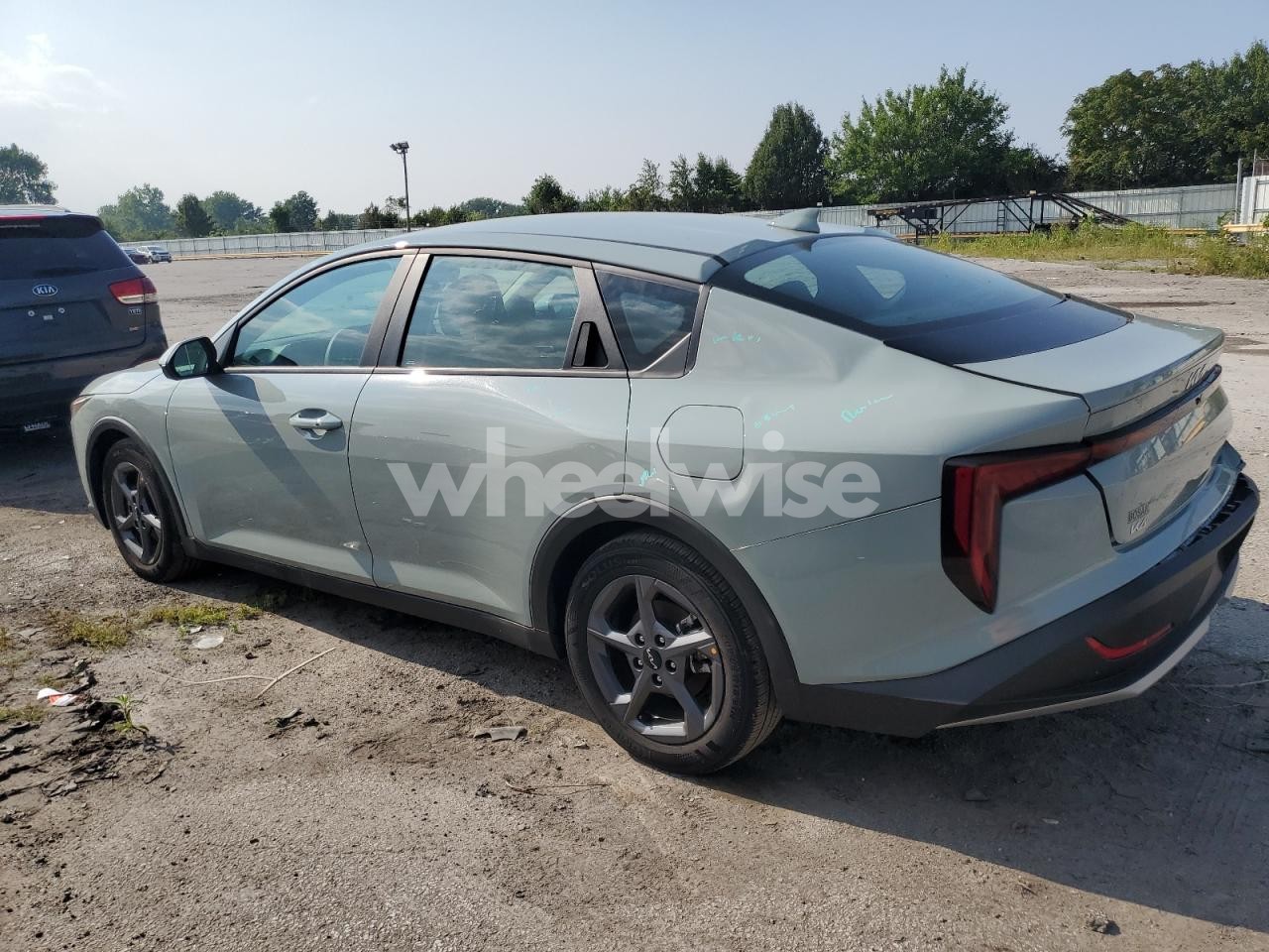 Photo 2 of 2025 KIA K4 LX (VIN 3KPFT4DE5SE008278)