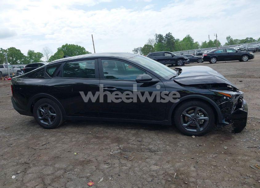 Photo 13 of 2025 Kia K4 LXS (VIN 3KPFT4DE5SE008863)