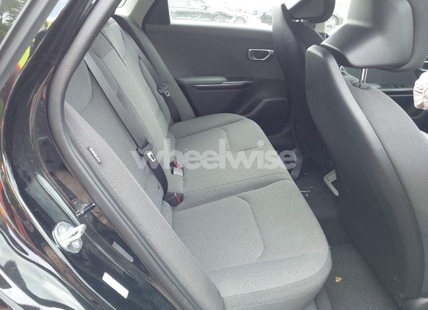 Photo 8 of 2025 Kia K4 LXS (VIN 3KPFT4DE5SE008863)