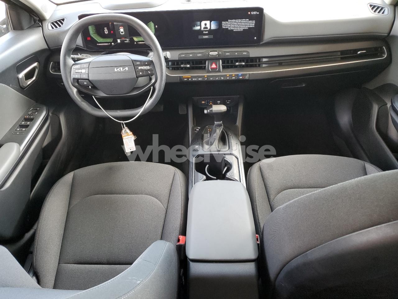 Photo 8 of 2025 KIA K4 LX (VIN 3KPFT4DE5SE021290)