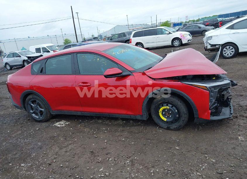 Photo 13 of 2025 Kia K4 LXS (VIN 3KPFT4DE5SE025081)