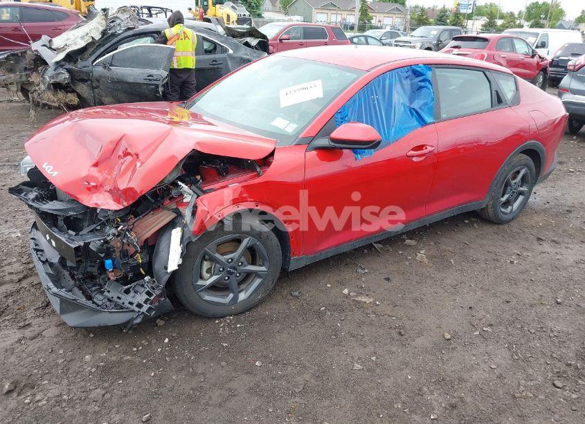 Photo 2 of 2025 Kia K4 LXS (VIN 3KPFT4DE5SE025081)