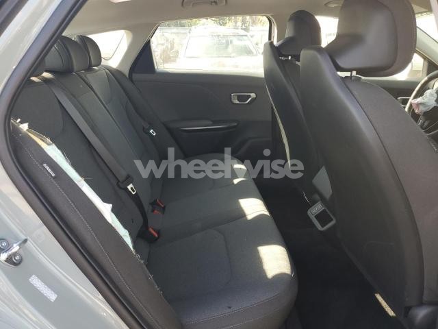 Photo 4 of 2025 KIA K4 LX (VIN 3KPFT4DE5SE066830)