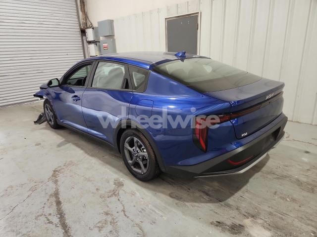 Photo 5 of 2025 KIA K4 LX (VIN 3KPFT4DE5SE073373)