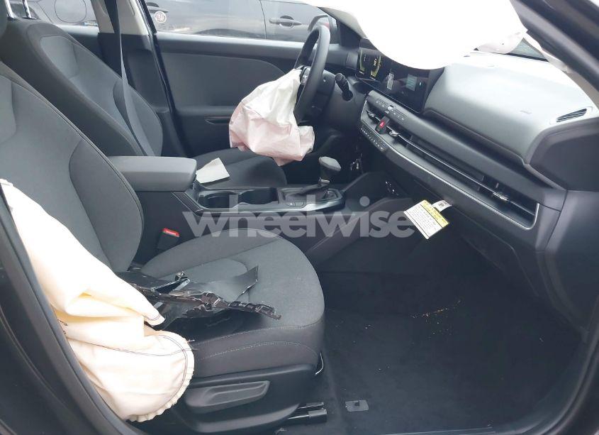 Photo 5 of 2025 Kia K4 LXS (VIN 3KPFT4DE6SE033870)