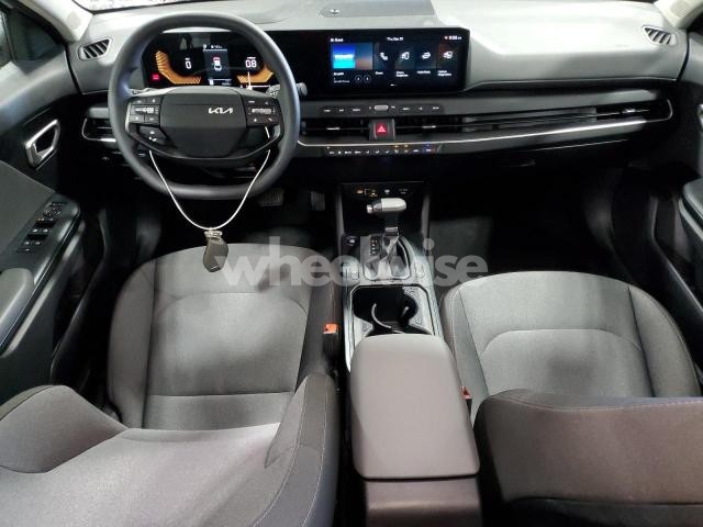 Photo 8 of 2025 KIA K4 LX (VIN 3KPFT4DE6SE066481)