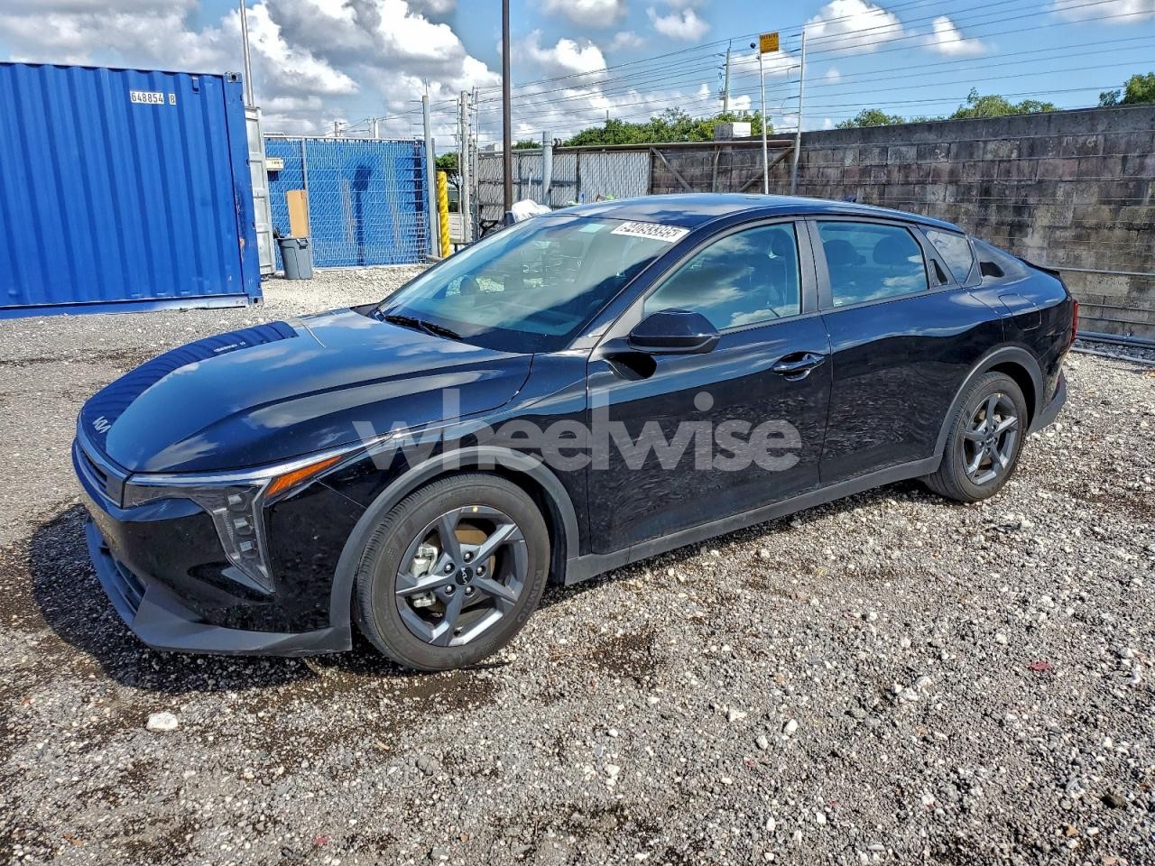 2025 KIA K4 LX (VIN 3KPFT4DE6SE086178) main photo