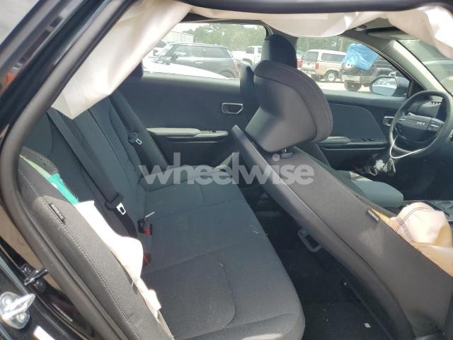 Photo 2 of 2025 KIA K4 LX (VIN 3KPFT4DE7SE017872)