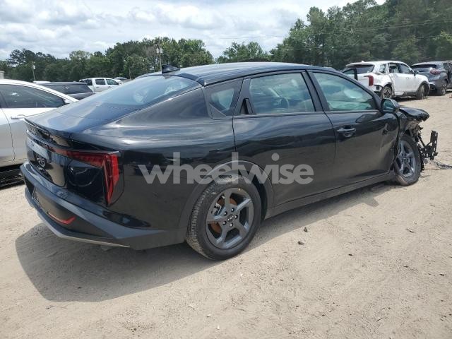 Photo 3 of 2025 KIA K4 LX (VIN 3KPFT4DE7SE017872)