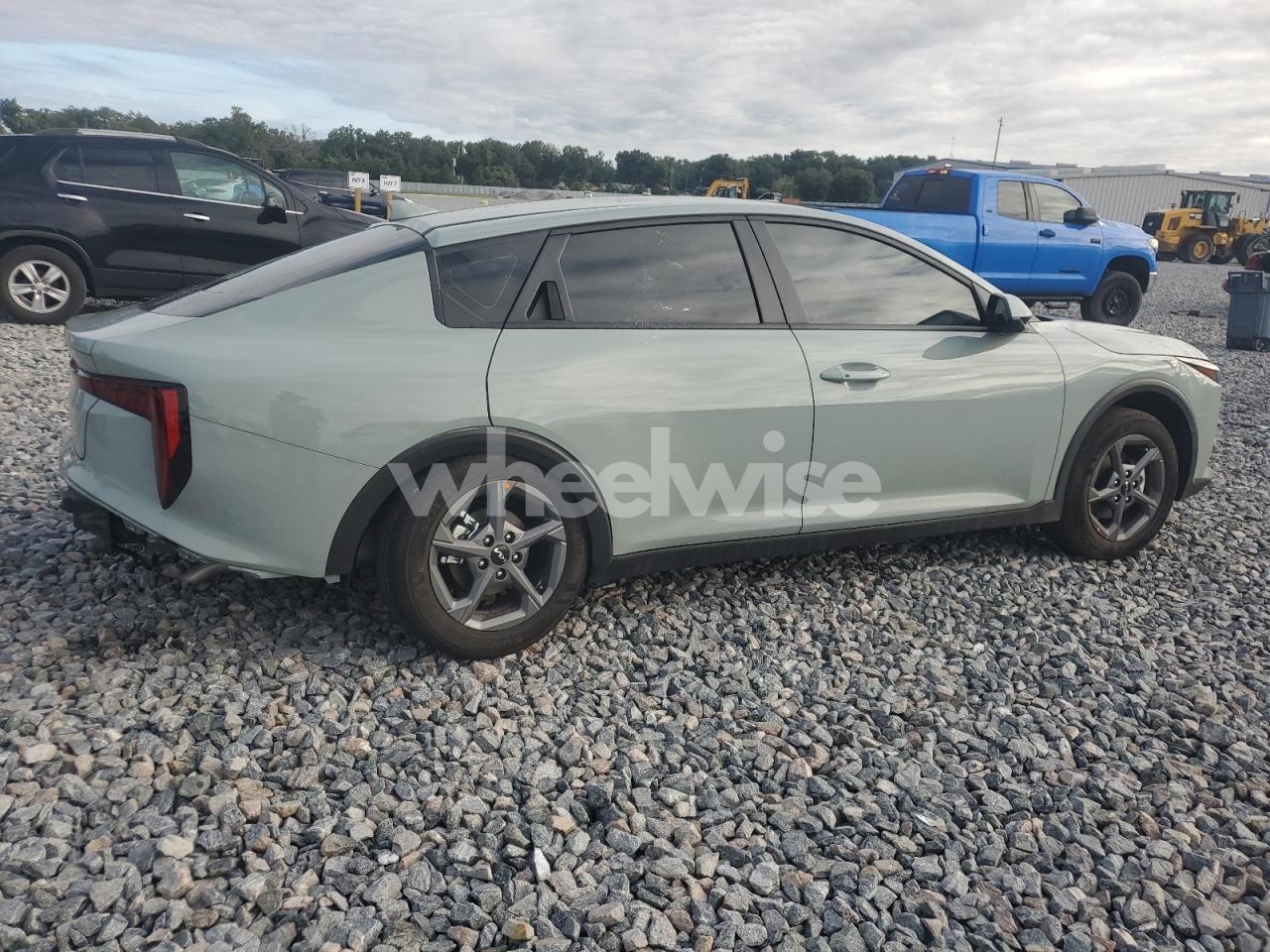 Photo 3 of 2025 KIA K4 LX (VIN 3KPFT4DE7SE114943)