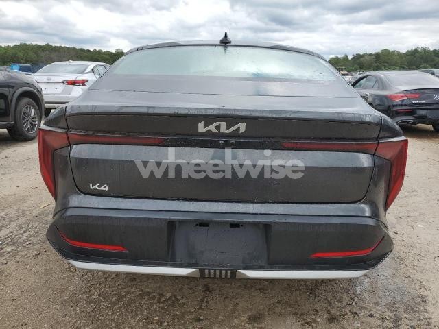 2025 KIA K4 LX (VIN 3KPFT4DE8SE072296) main photo