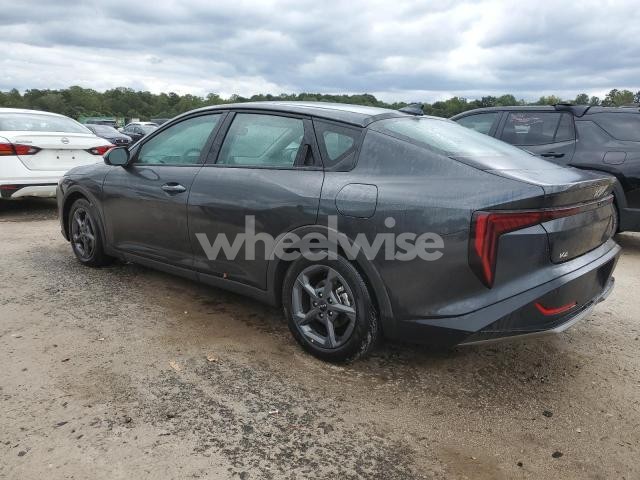 Photo 12 of 2025 KIA K4 LX (VIN 3KPFT4DE8SE072296)