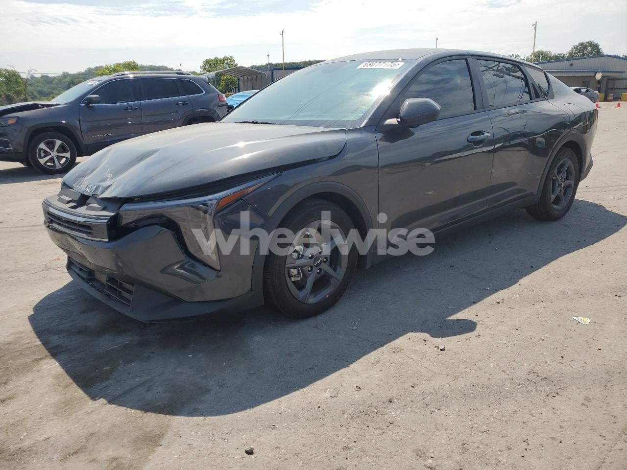 2025 KIA K4 LX (VIN 3KPFT4DE8SE088689) main photo