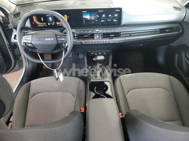Photo 3 of 2025 KIA K4 LX (VIN 3KPFT4DE8SE094668)