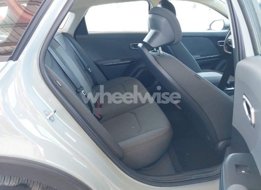 Photo 8 of 2025 Kia K4 LXS (VIN 3KPFT4DE8SE114725)