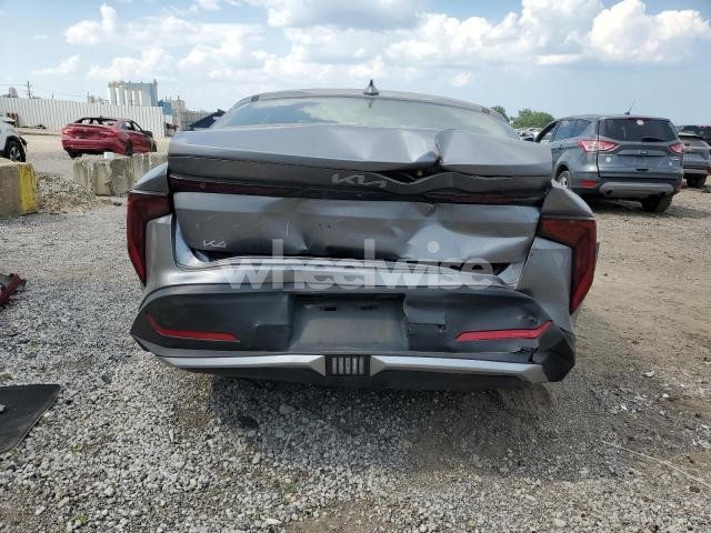 Photo 2 of 2025 KIA K4 LX (VIN 3KPFT4DE9SE013189)