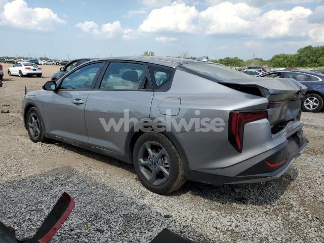 Photo 7 of 2025 KIA K4 LX (VIN 3KPFT4DE9SE013189)