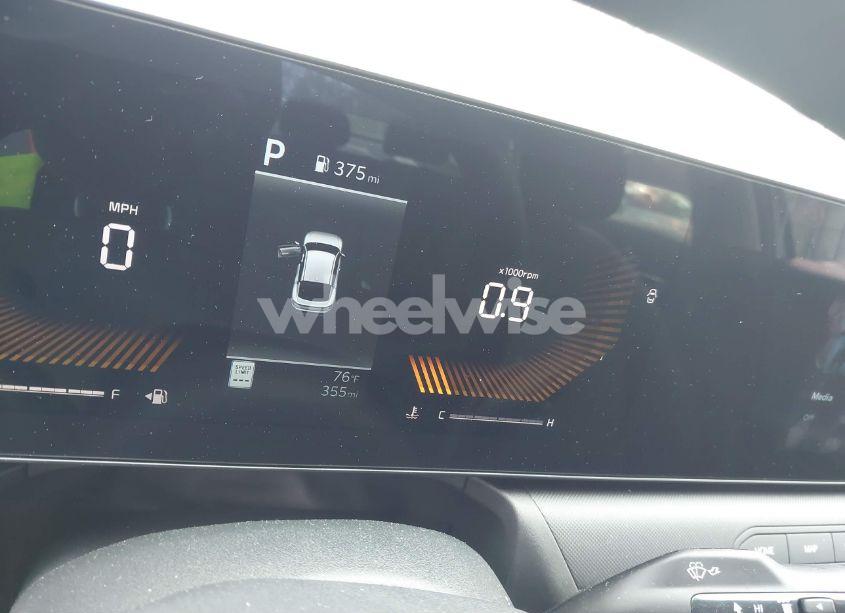 Photo 7 of 2025 Kia K4 LXS (VIN 3KPFT4DE9SE062909)