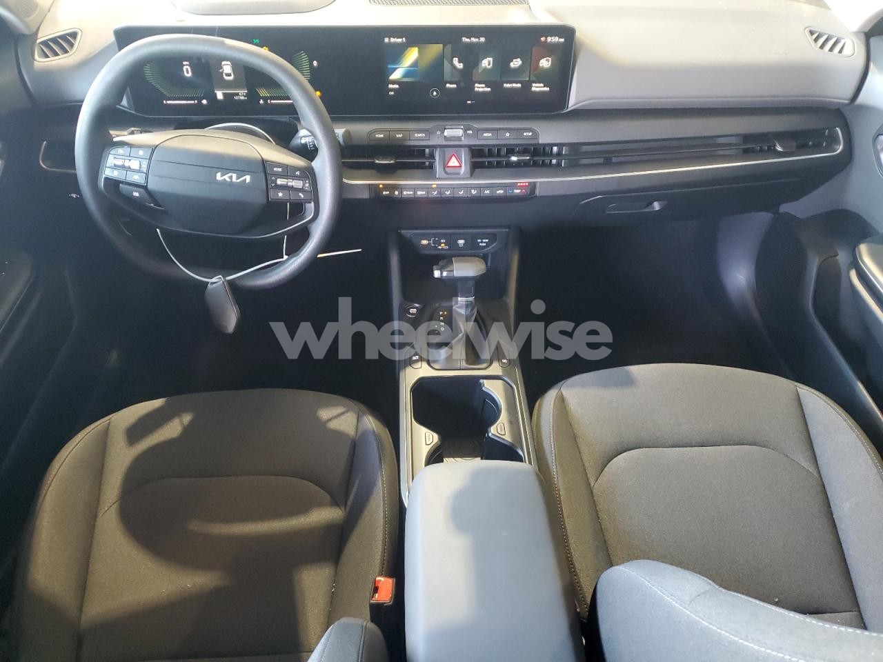 Photo 8 of 2025 KIA K4 LX (VIN 3KPFT4DE9SE070721)