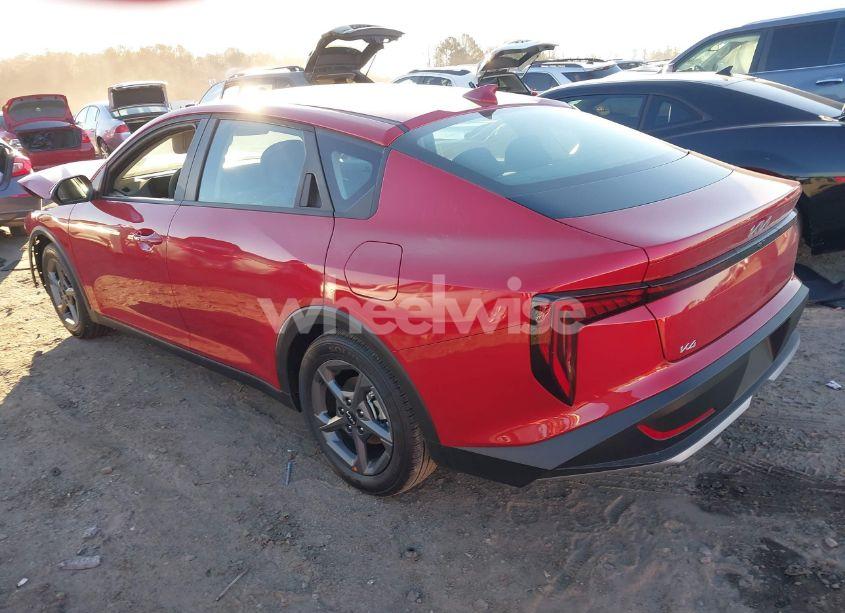 Photo 3 of 2025 Kia K4 LXS (VIN 3KPFT4DEXSE004193)
