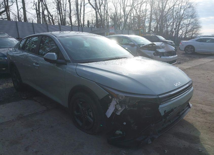 Photo 6 of 2025 Kia K4 LXS (VIN 3KPFT4DEXSE005098)