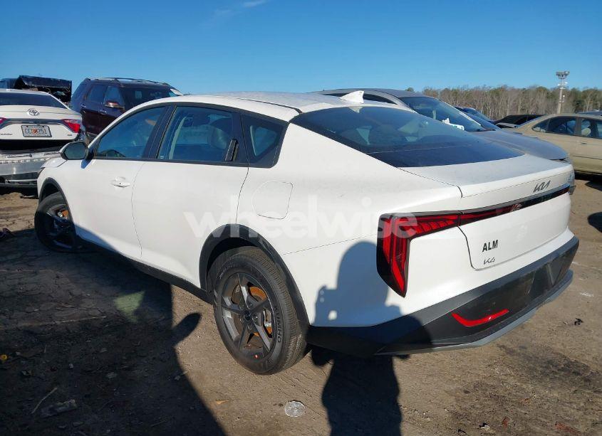Photo 14 of 2025 Kia K4 LXS (VIN 3KPFT4DEXSE005764)