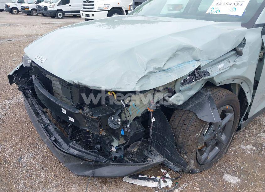 Photo 6 of 2025 Kia K4 LXS (VIN 3KPFT4DEXSE032754)