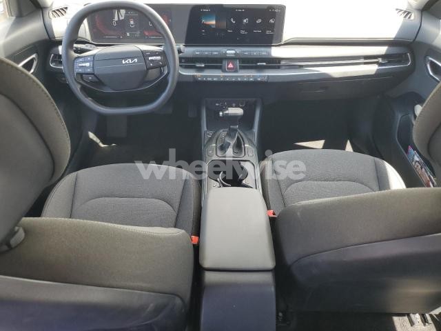 Photo 7 of 2025 KIA K4 LX (VIN 3KPFT4DEXSE073658)