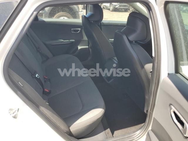 Photo 9 of 2025 KIA K4 LX (VIN 3KPFT4DEXSE073658)