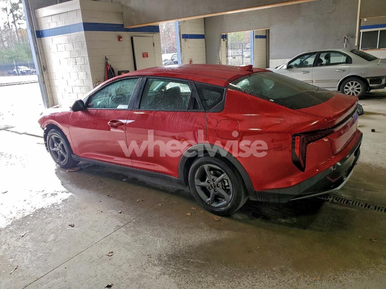 Photo 2 of 2025 KIA K4 LX (VIN 3KPFT4DEXSE075698)