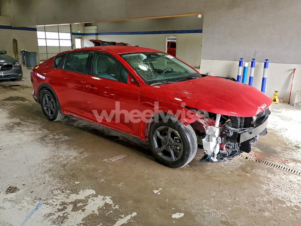 Photo 4 of 2025 KIA K4 LX (VIN 3KPFT4DEXSE075698)