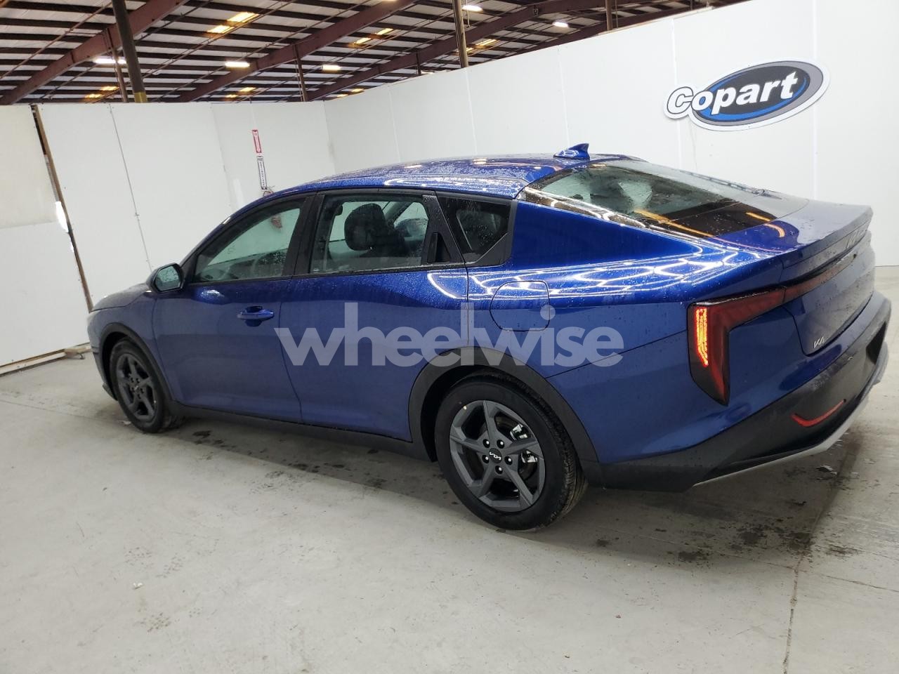 Photo 2 of 2025 KIA K4 LX (VIN 3KPFT4DEXSE079802)