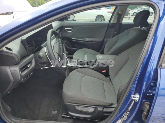 Photo 13 of 2025 KIA K4 LX (VIN 3KPFT4DEXSE140405)