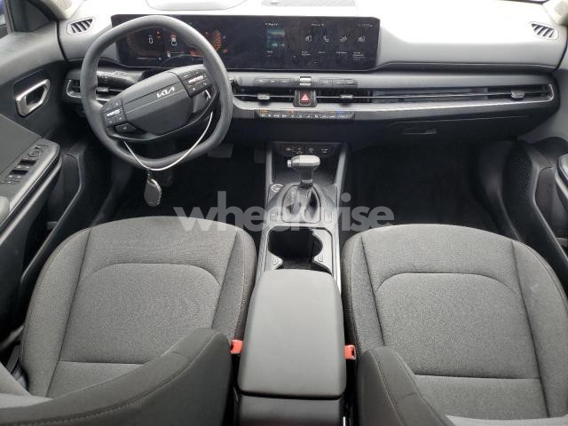 Photo 5 of 2025 KIA K4 LX (VIN 3KPFT4DEXSE140405)