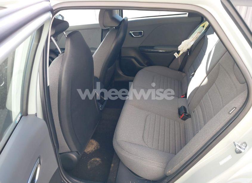 Photo 8 of 2025 Kia K4 EX (VIN 3KPFU4DE0SE038544)