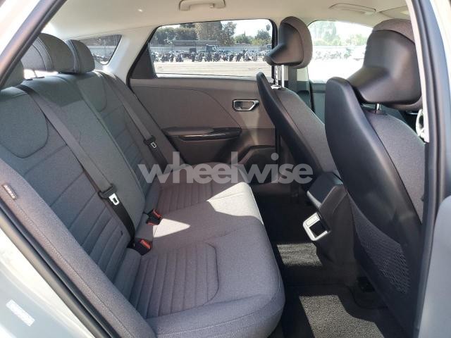 Photo 8 of 2025 KIA K4 EX (VIN 3KPFU4DE0SE125506)