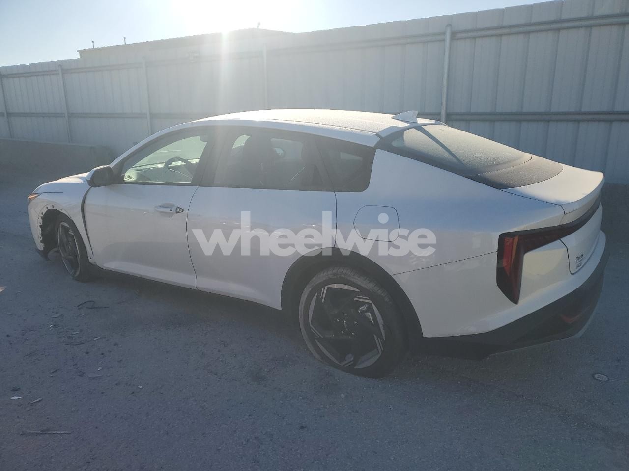 Photo 2 of 2025 KIA K4 EX (VIN 3KPFU4DE2SE032714)