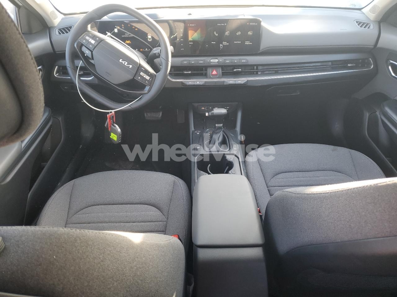 Photo 8 of 2025 KIA K4 EX (VIN 3KPFU4DE2SE032714)
