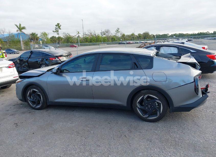 Photo 14 of 2025 Kia K4 EX (VIN 3KPFU4DE4SE018362)