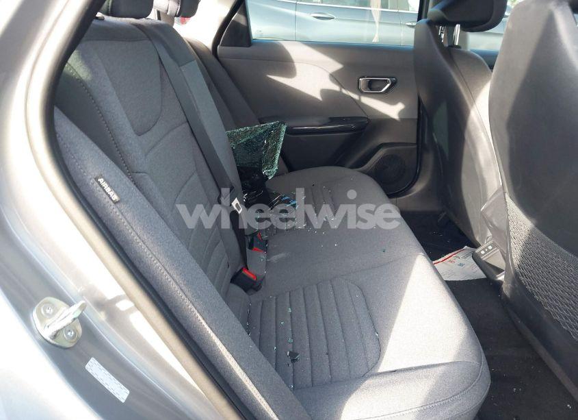 Photo 8 of 2025 Kia K4 EX (VIN 3KPFU4DE4SE018362)