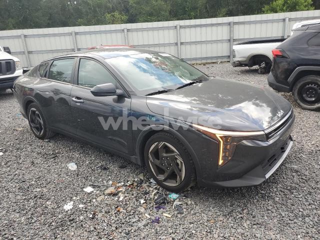 Photo 5 of 2025 KIA K4 EX (VIN 3KPFU4DE4SE019060)