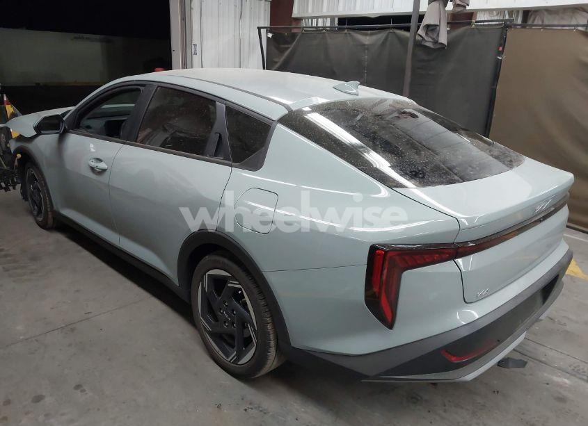 Photo 3 of 2025 Kia K4 EX (VIN 3KPFU4DE4SE053676)