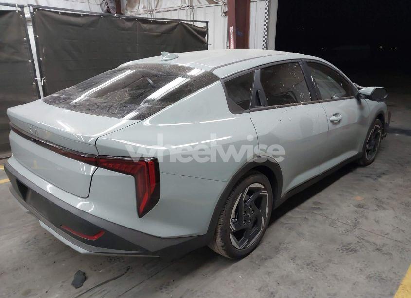 Photo 4 of 2025 Kia K4 EX (VIN 3KPFU4DE4SE053676)