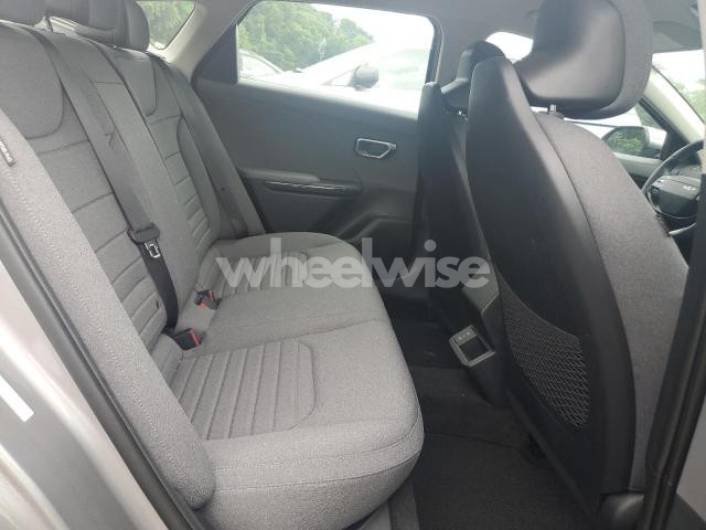 Photo 6 of 2025 KIA K4 EX (VIN 3KPFU4DE5SE005944)