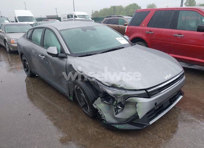 2025 Kia K4 EX (VIN 3KPFU4DE6SE061844) main photo