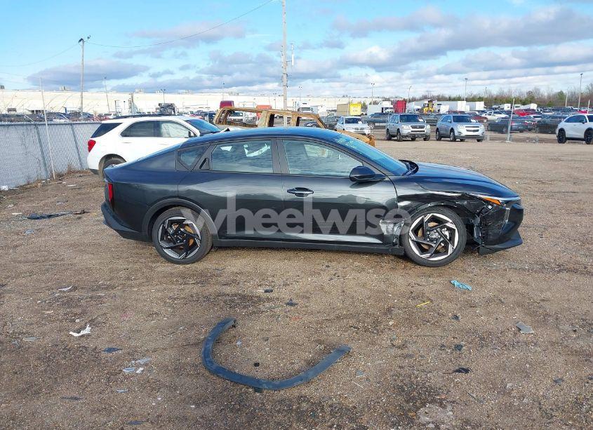 Photo 13 of 2025 Kia K4 EX (VIN 3KPFU4DE7SE019344)